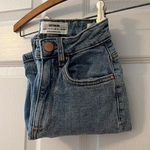 Cotton On -Stretch Mom Jean